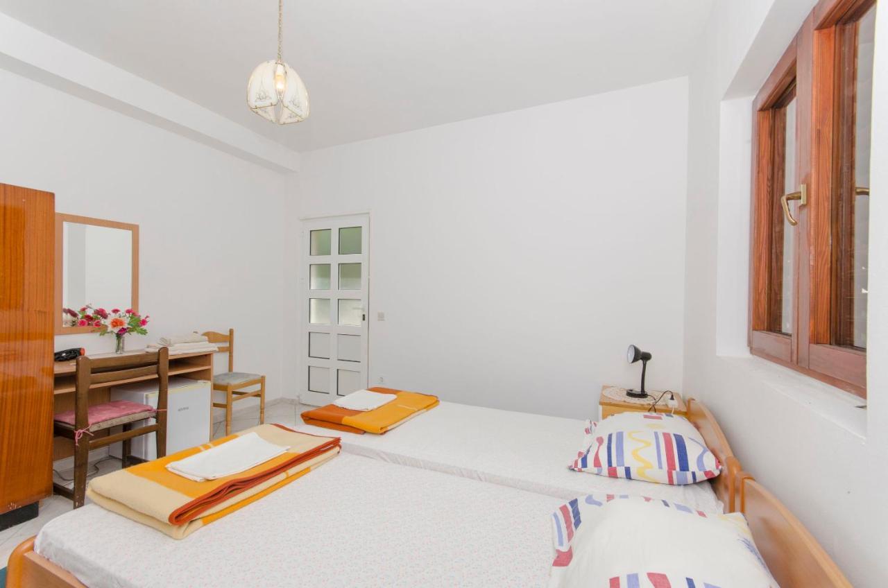 Apartments And Rooms Nike Sobra Exterior foto